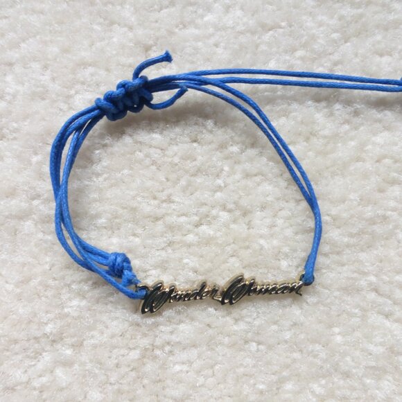 Lot of 3 DC Comics Wonder Woman bracelets - Picture 4 of 7